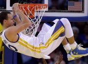 开云棋牌游戏-东瀛武士的逆袭，日本队惊天逆转法国，王皓一球惊艳四座