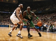 开云棋牌下载-从法拉盛到都灵，德约科维奇以美网统治力轻取ATP总决赛，生涯战略惊艳四座