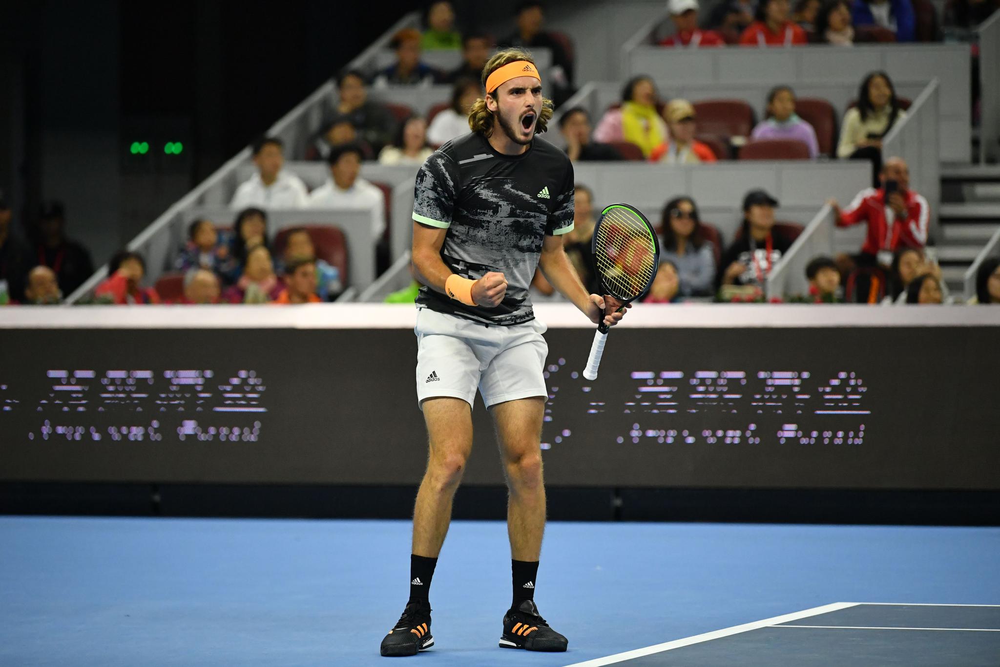 美国网球队绝杀澳大利亚网球队，西西帕斯惊艳世界的简单介绍