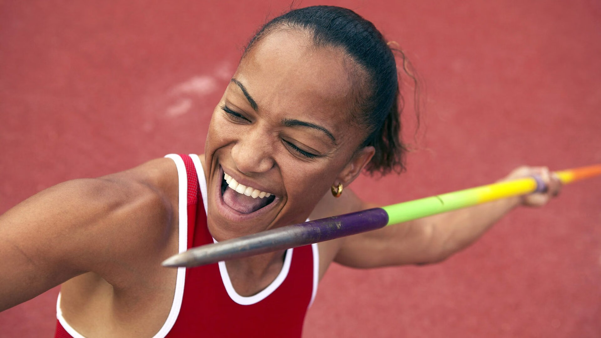 拜仁火力压制荷兰，卡马文加成为关键先生，一场战术革命的胜利