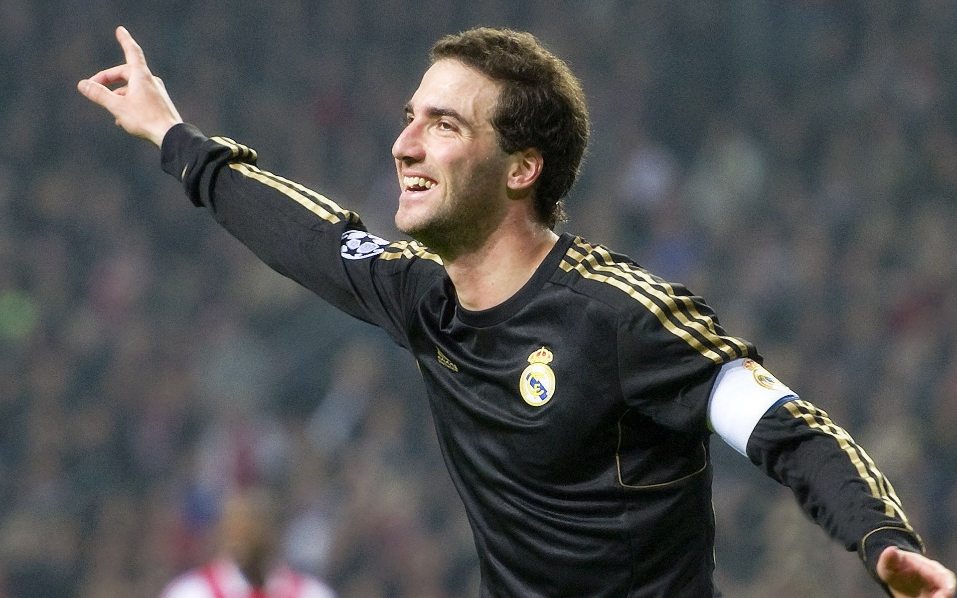 克瓦拉茨赫利亚的魔术,牙买加对阵英格兰中的攻防转换艺术